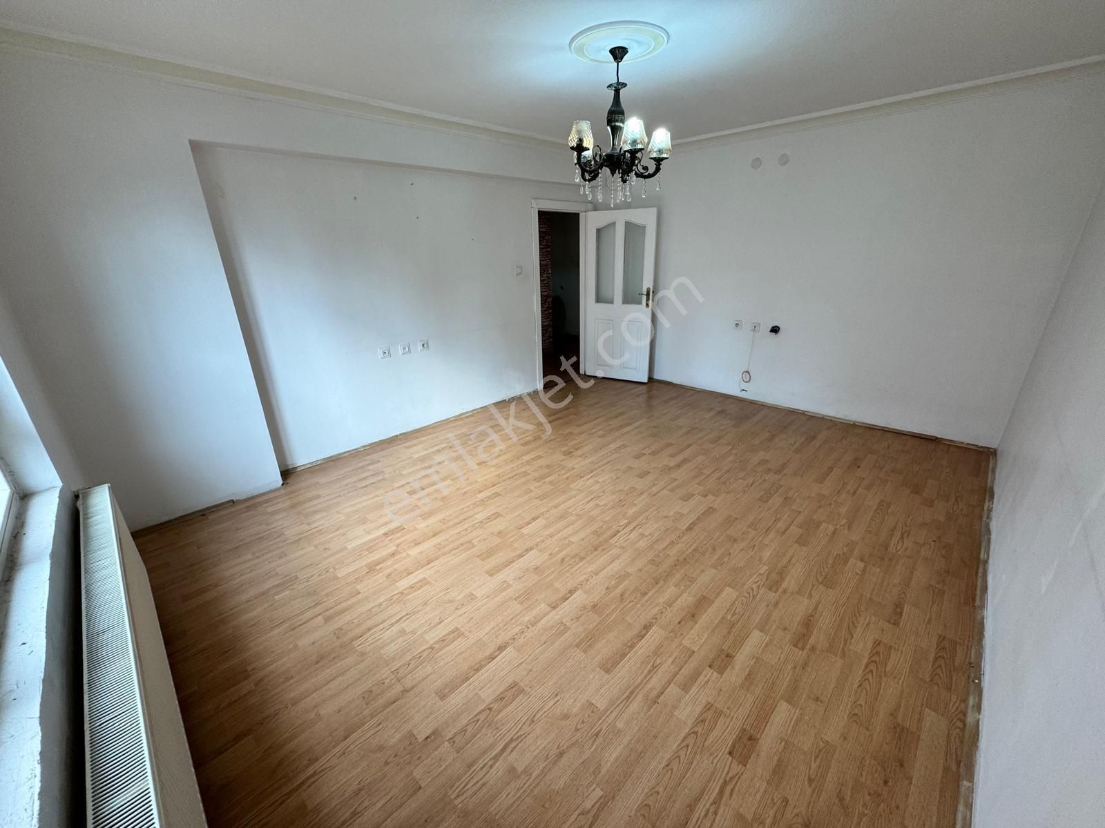 Hayal^den Malazgirt Mh^de Kat Konumunda Ön Cp. 3+1 Bağımsz Yapılı Daire ! - Görsel 14