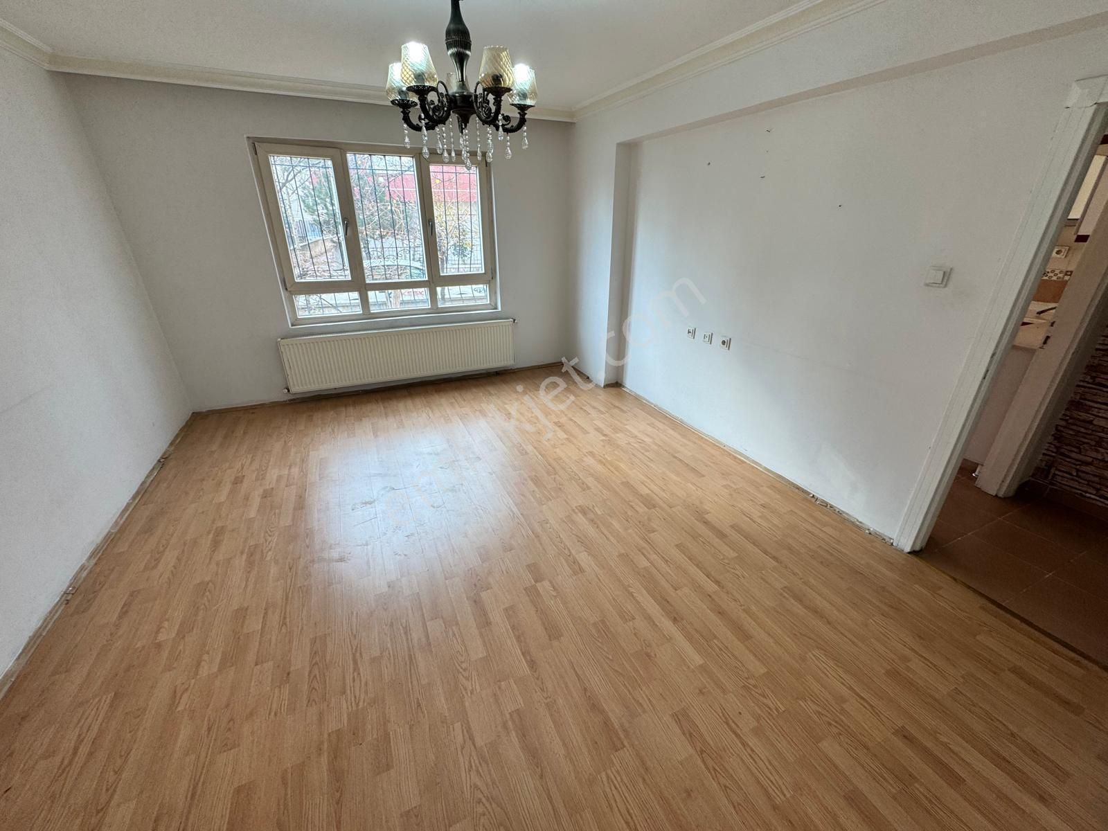 Hayal^den Malazgirt Mh^de Kat Konumunda Ön Cp. 3+1 Bağımsz Yapılı Daire ! - Görsel 15