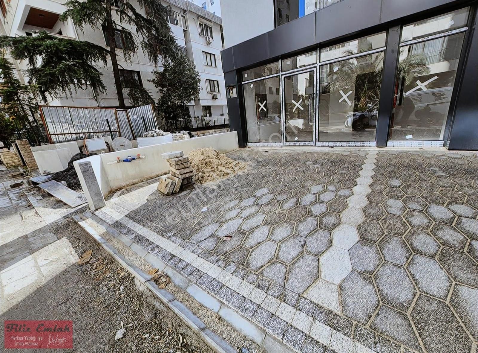 Bağdat Caddesine 2. Parelel Sokak Bacalı Ön Kullanımlı