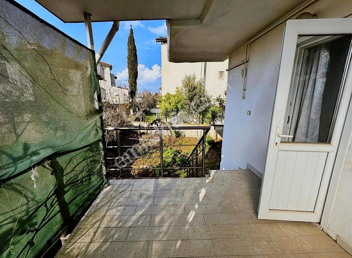 Gemsaz'da Satılık 3 Katlı Villa Kombili - Görsel 21