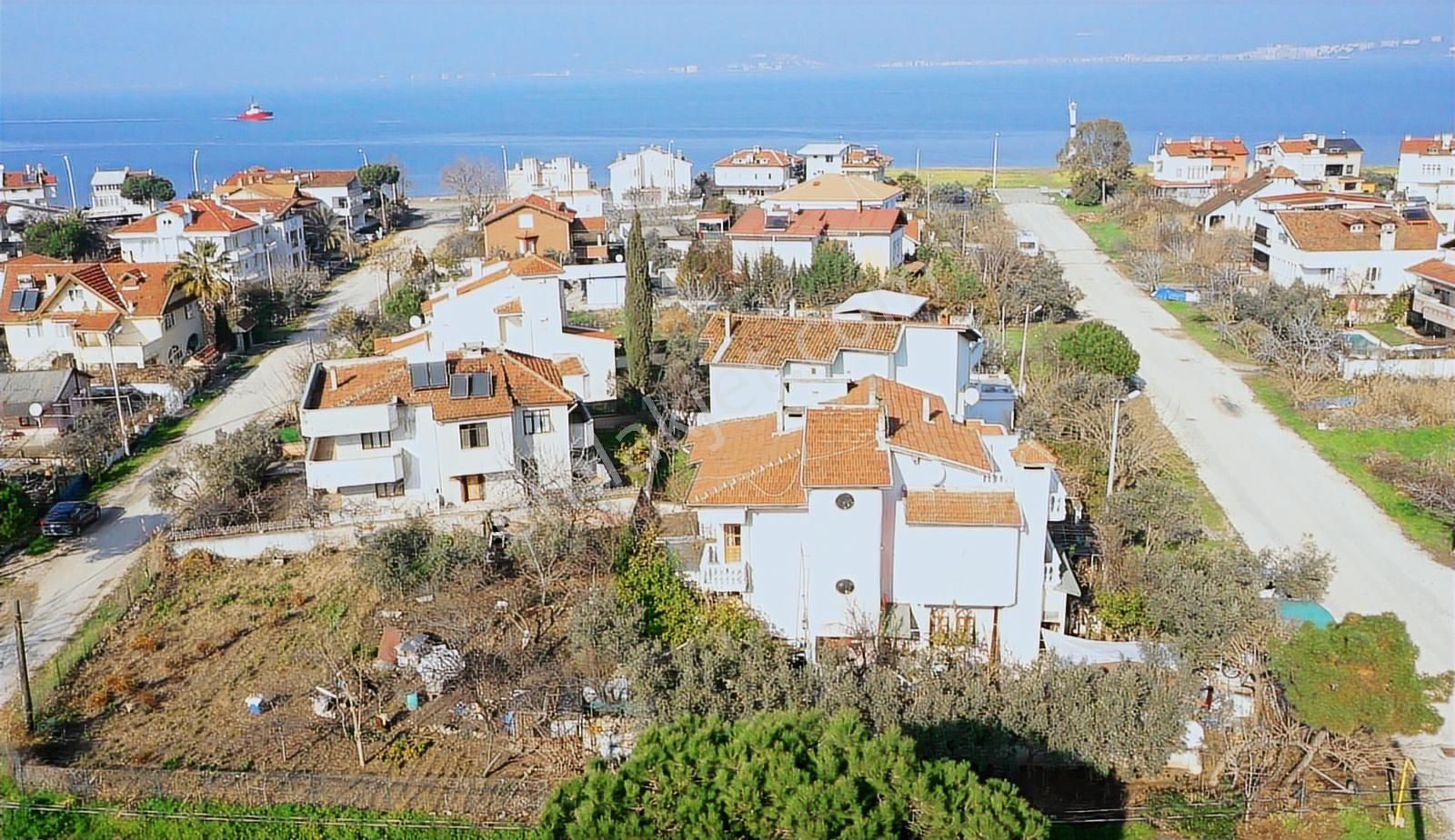 Gemsaz'da Satılık 3 Katlı Villa Kombili - Görsel 5