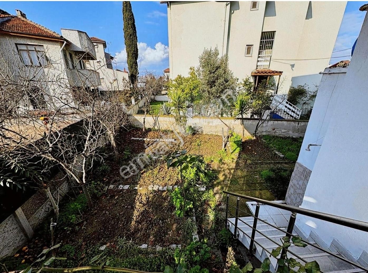 Gemsaz'da Satılık 3 Katlı Villa Kombili - Görsel 32