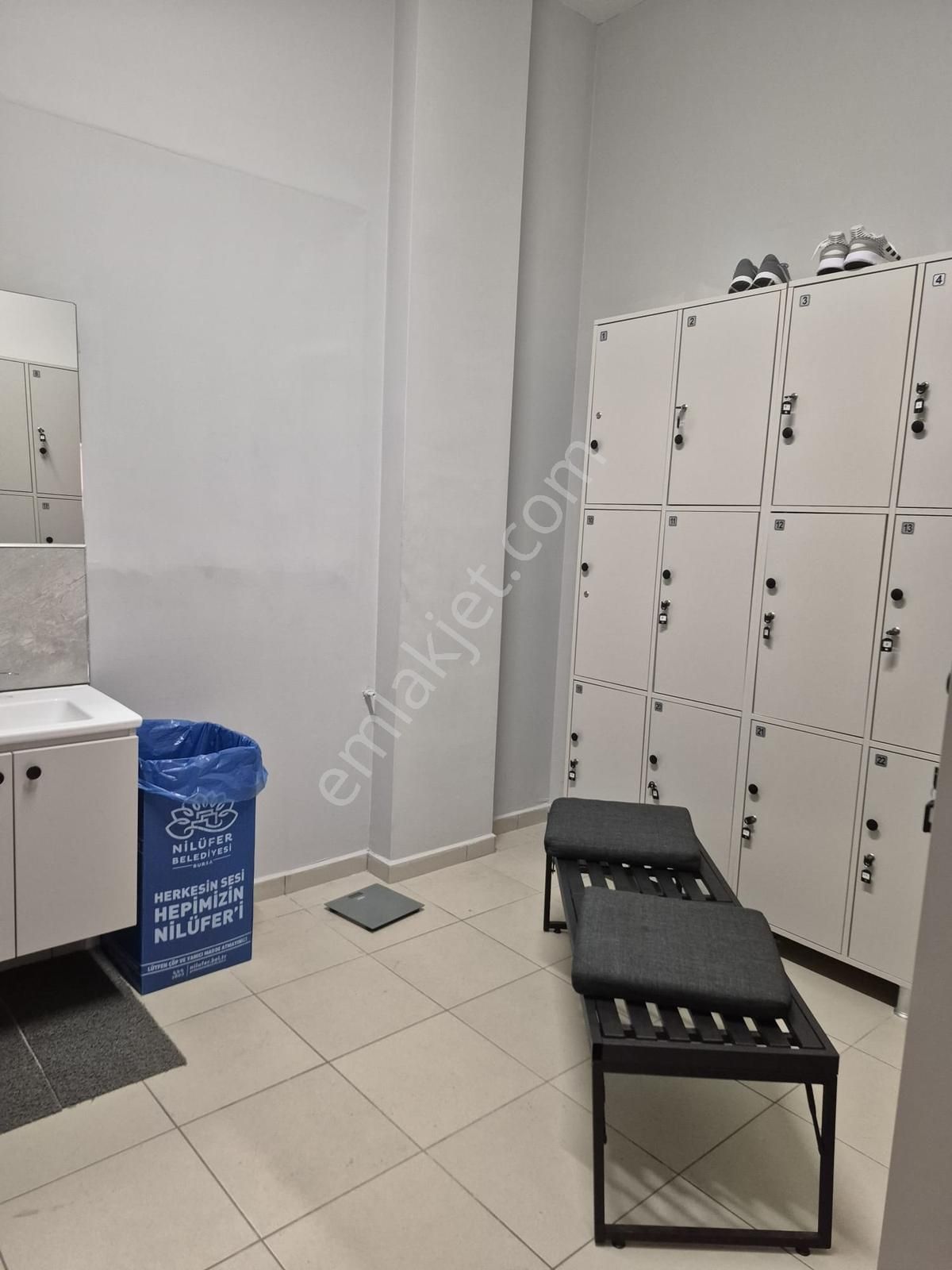 Yıldırım Caddesinde Metroya Yakın 300 M2 Kira Getirili Dükkan - Görsel 13