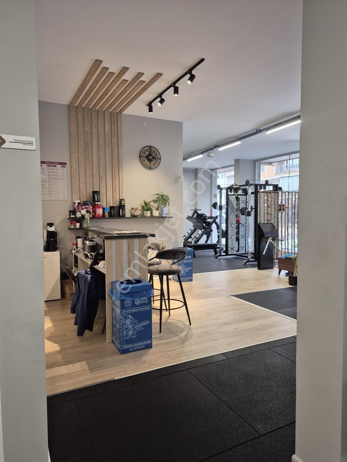 Yıldırım Caddesinde Metroya Yakın 300 M2 Kira Getirili Dükkan - Görsel 16