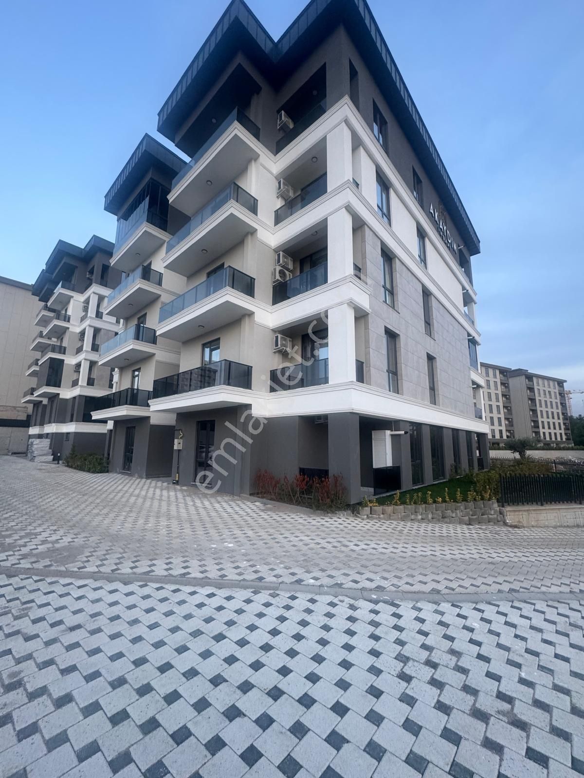Doğanköy'de Konut Veya İşyeri İçin 2+1 Sıfır 85 M2 Otoparklı - Görsel 35