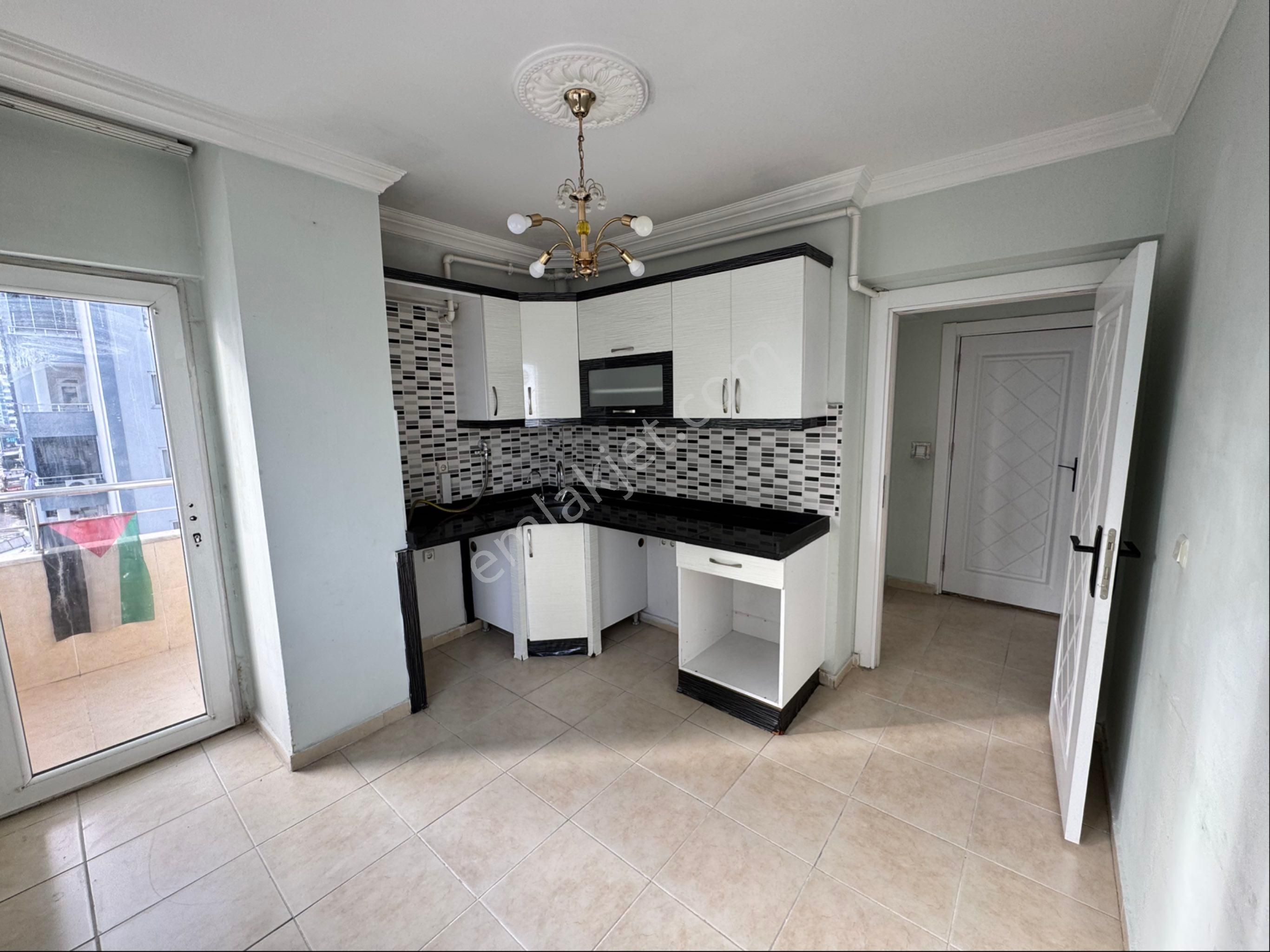 G.antep Akkent Mah Merkezi Konumda Arakat Kiralık 2+1 Daire - Görsel 17