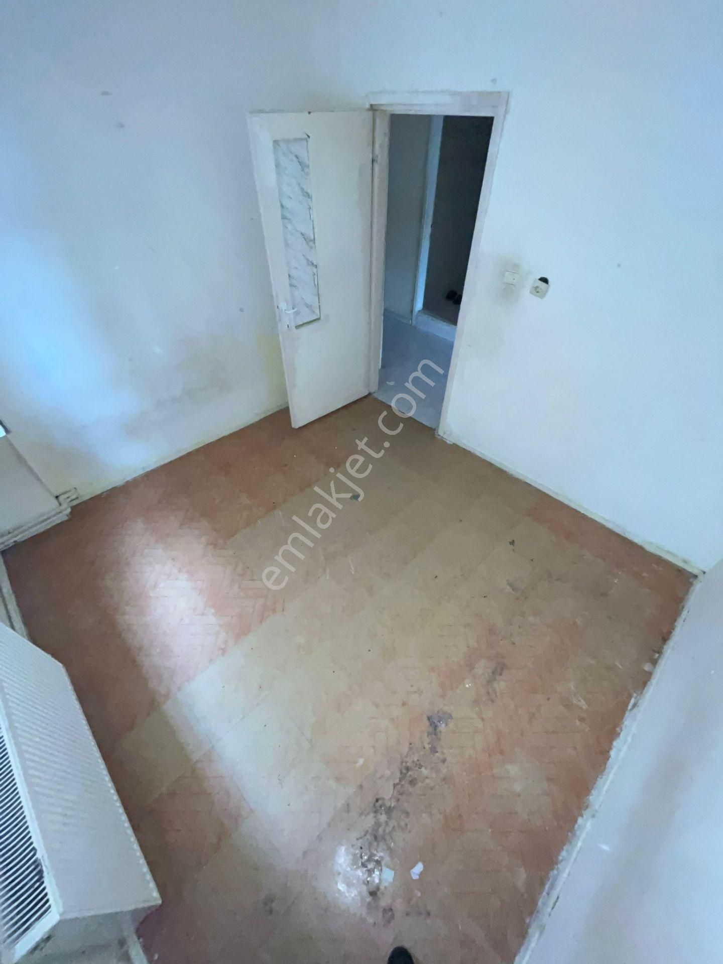 Mç Emlak'tan Akşemsettin Mahallesin'de 2+1 Satılık Daire - Görsel 13