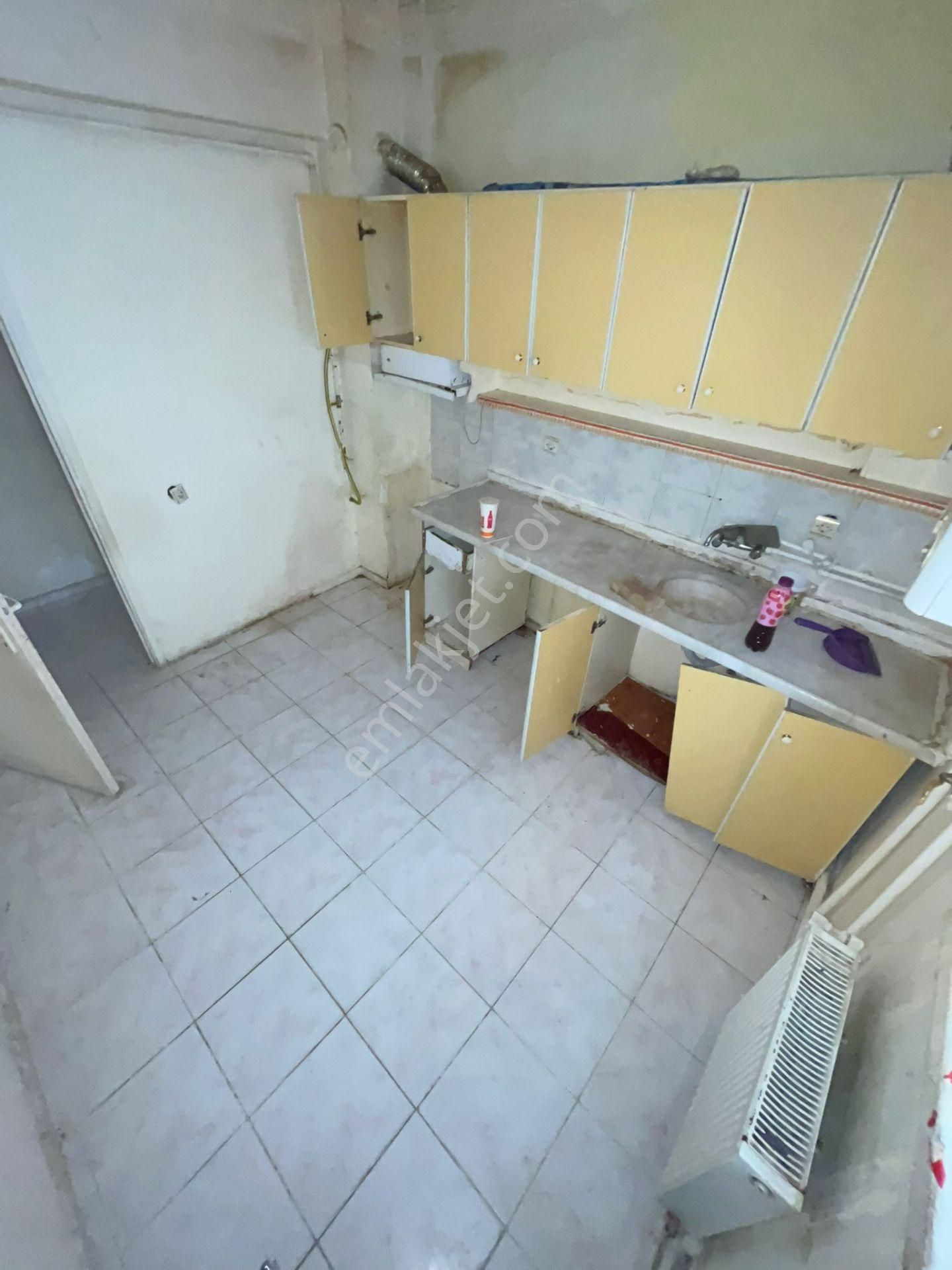 Mç Emlak'tan Akşemsettin Mahallesin'de 2+1 Satılık Daire - Görsel 4