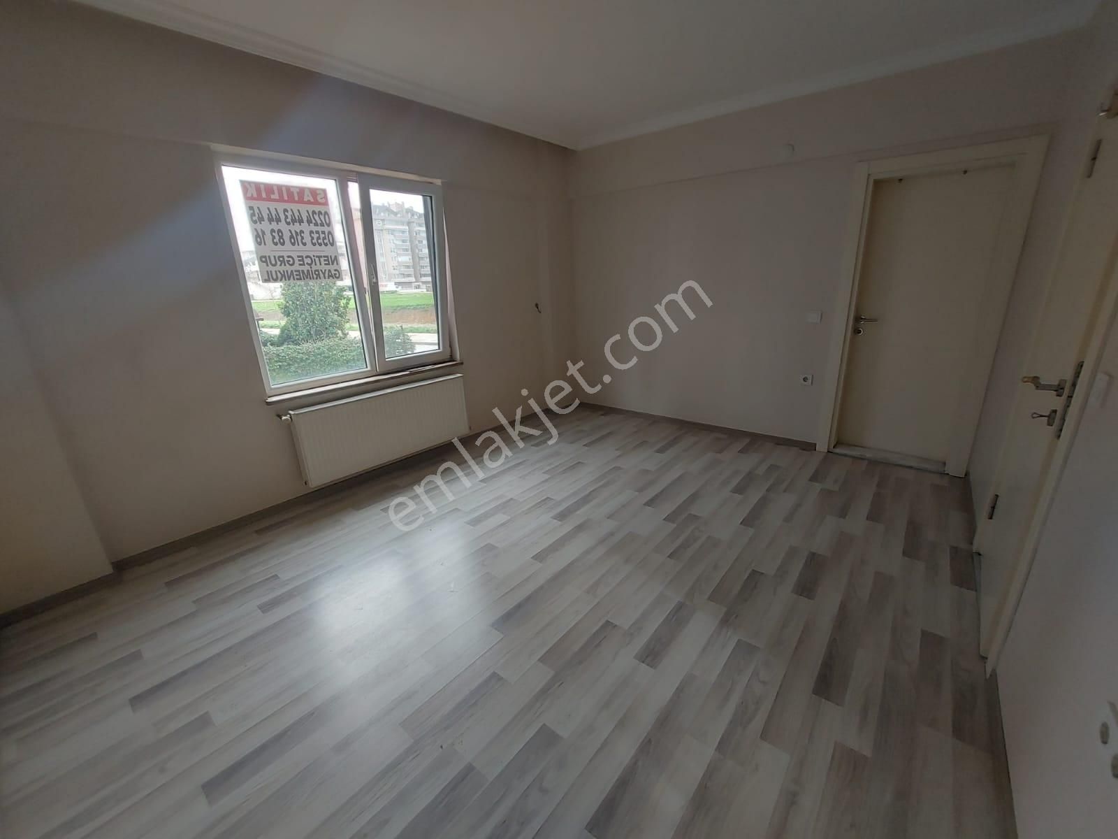 Nilüfer 29 Ekim De Satılık 3+1 Daire - Görsel 30