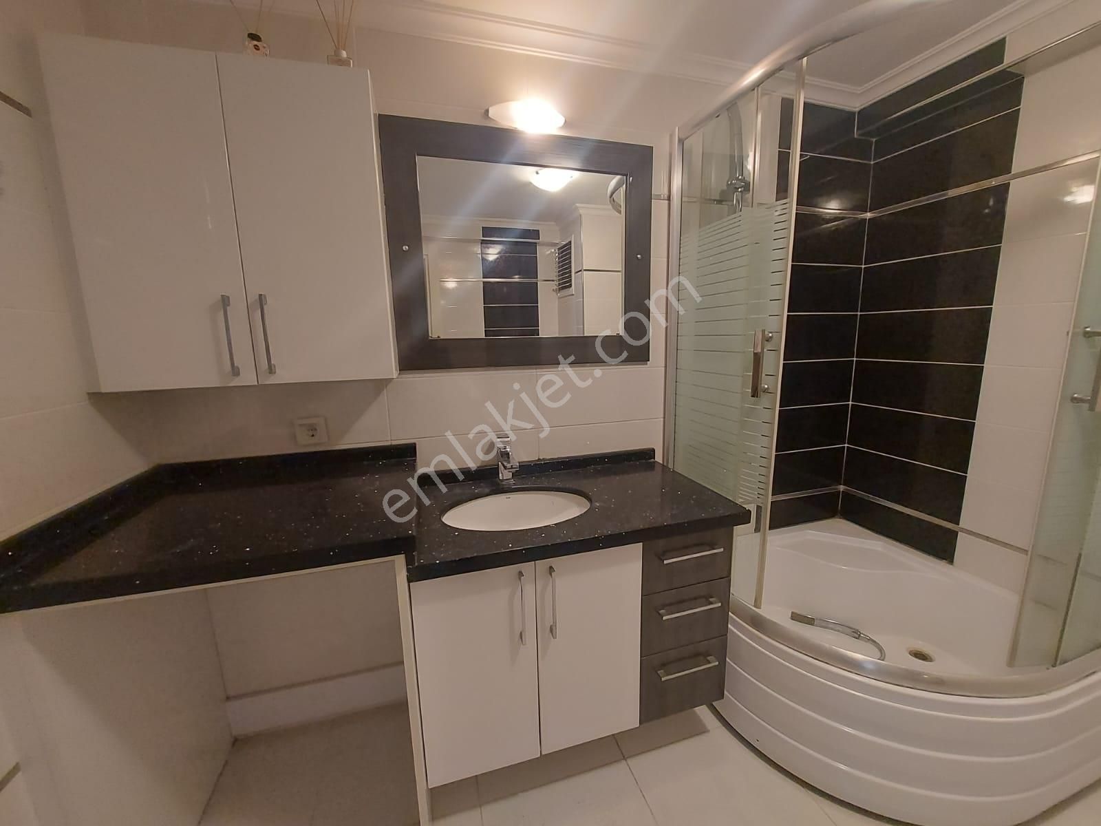 Nilüfer 29 Ekim De Satılık 3+1 Daire - Görsel 18