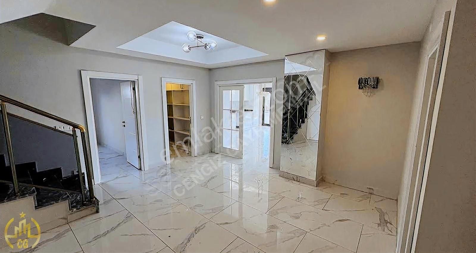 Prestij, Konfor, Özgürlük | Evrensekide Kiralık Havuzlu Villa - Görsel 24