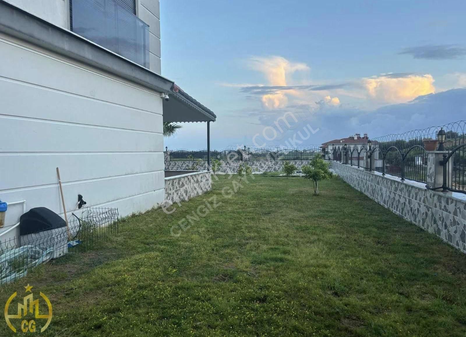 Prestij, Konfor, Özgürlük | Evrensekide Kiralık Havuzlu Villa - Görsel 11