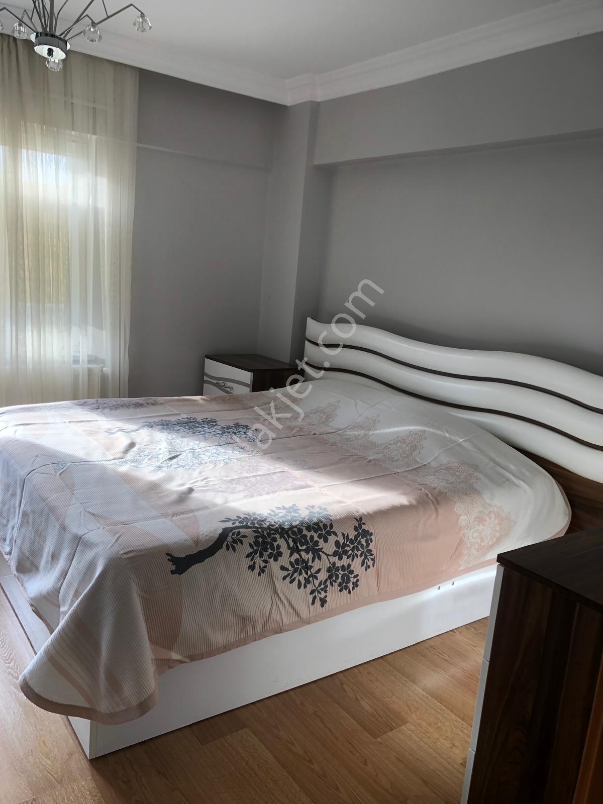 Deniz Manzaralı Havuzlu Site İçinde Eşyalı 3+1 Kiralık Daire - Görsel 30