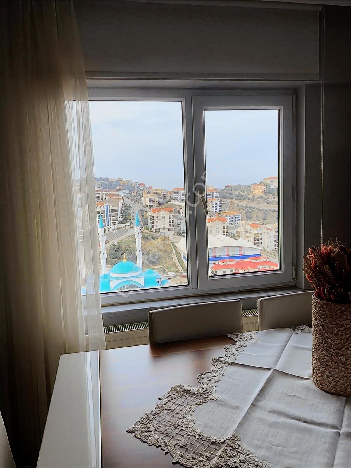 Deniz Manzaralı Havuzlu Site İçinde Eşyalı 3+1 Kiralık Daire - Görsel 31