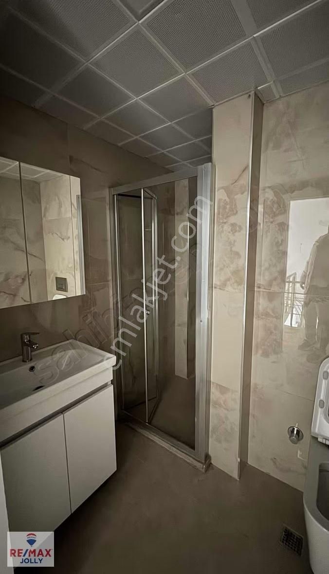 Karşıyaka Nergiz Mahallesinde Kiralık 3+1 Dubleks Daire - Görsel 20