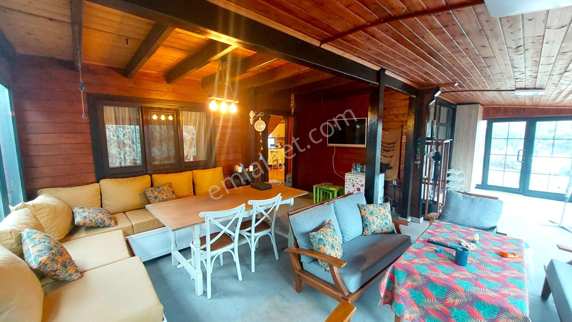 Fırsat Geldi Botanikköy İskanlı Satılık Ağaç Ev Güvenlikli Site - Görsel 13