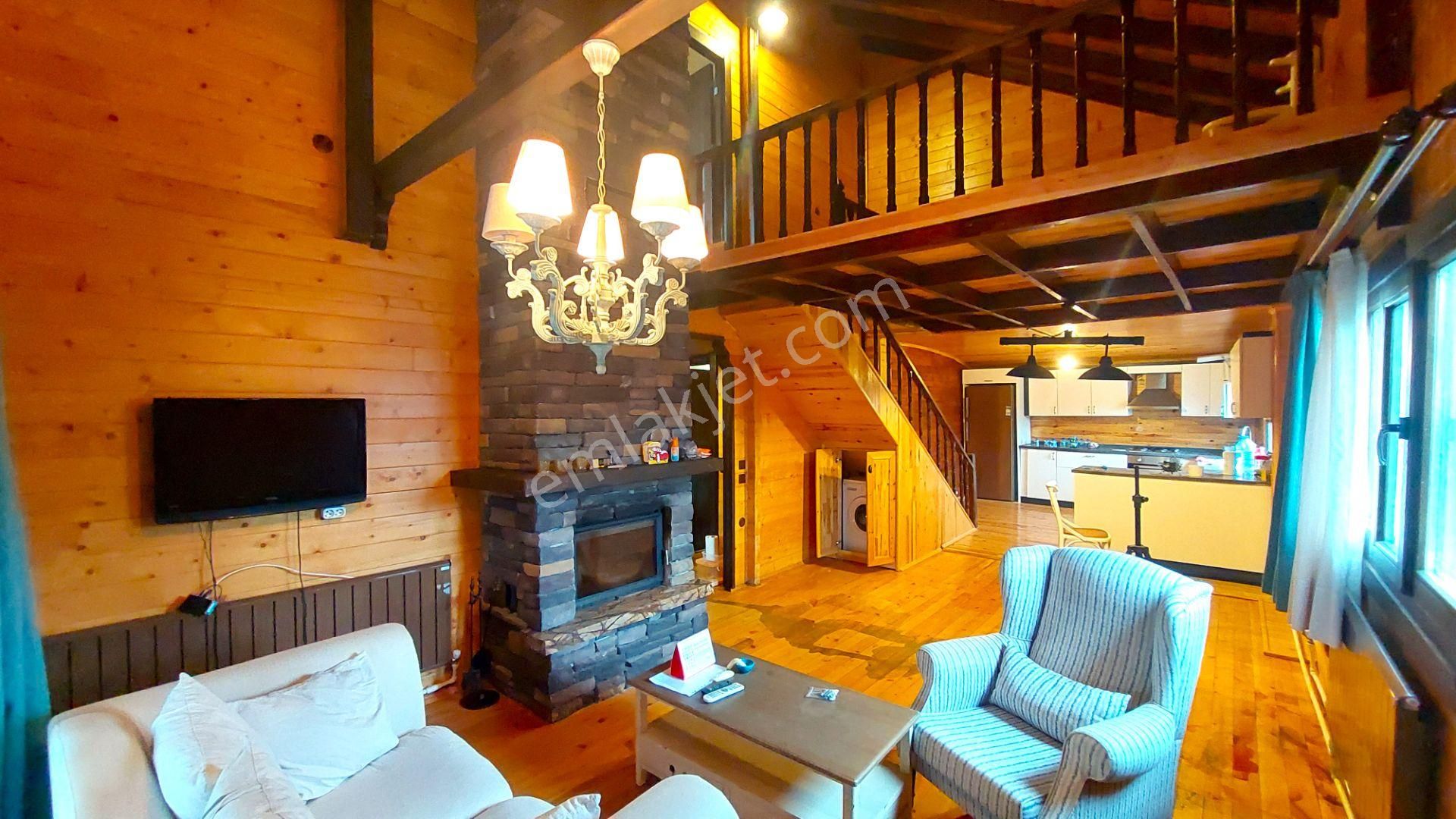 Fırsat Geldi Botanikköy İskanlı Satılık Ağaç Ev Güvenlikli Site - Görsel 3