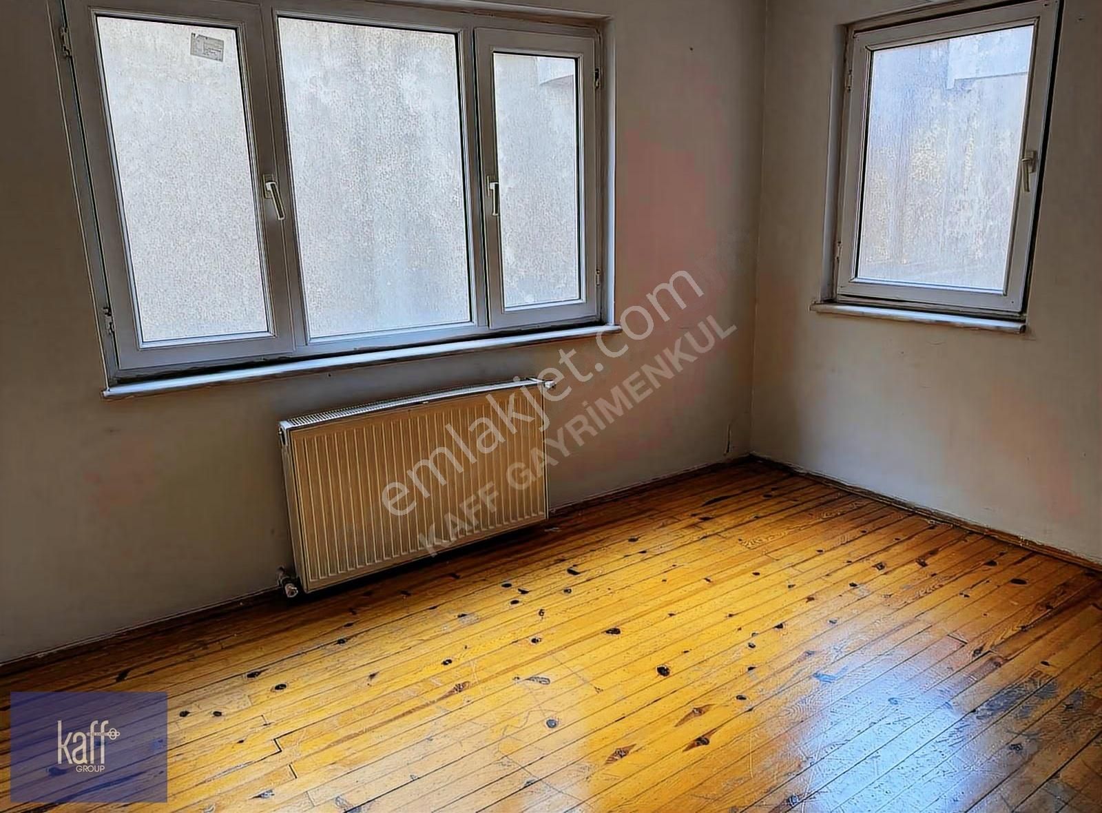 İzmit Çarşı Merkezde Kiralık 3+1 Asansörlü Daire - Görsel 17