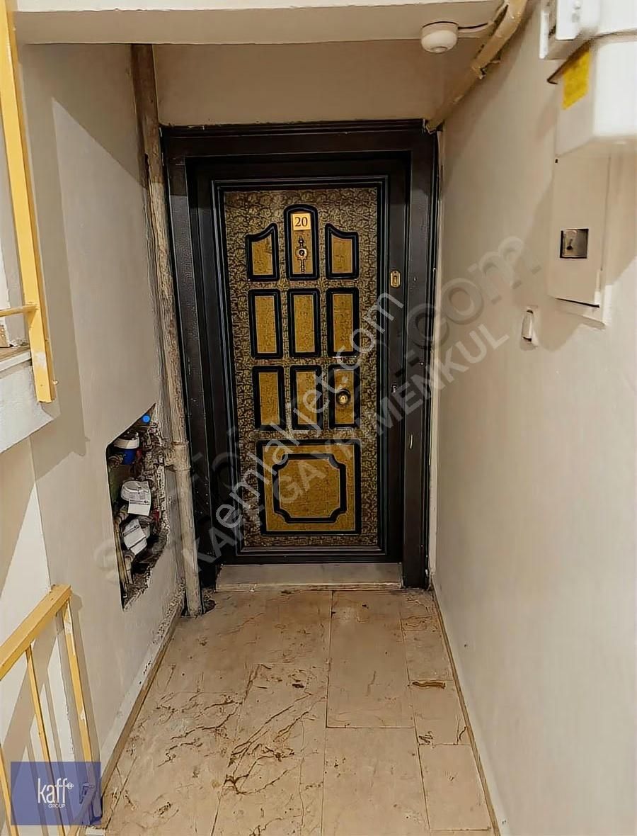 İzmit Çarşı Merkezde Kiralık 3+1 Asansörlü Daire - Görsel 16