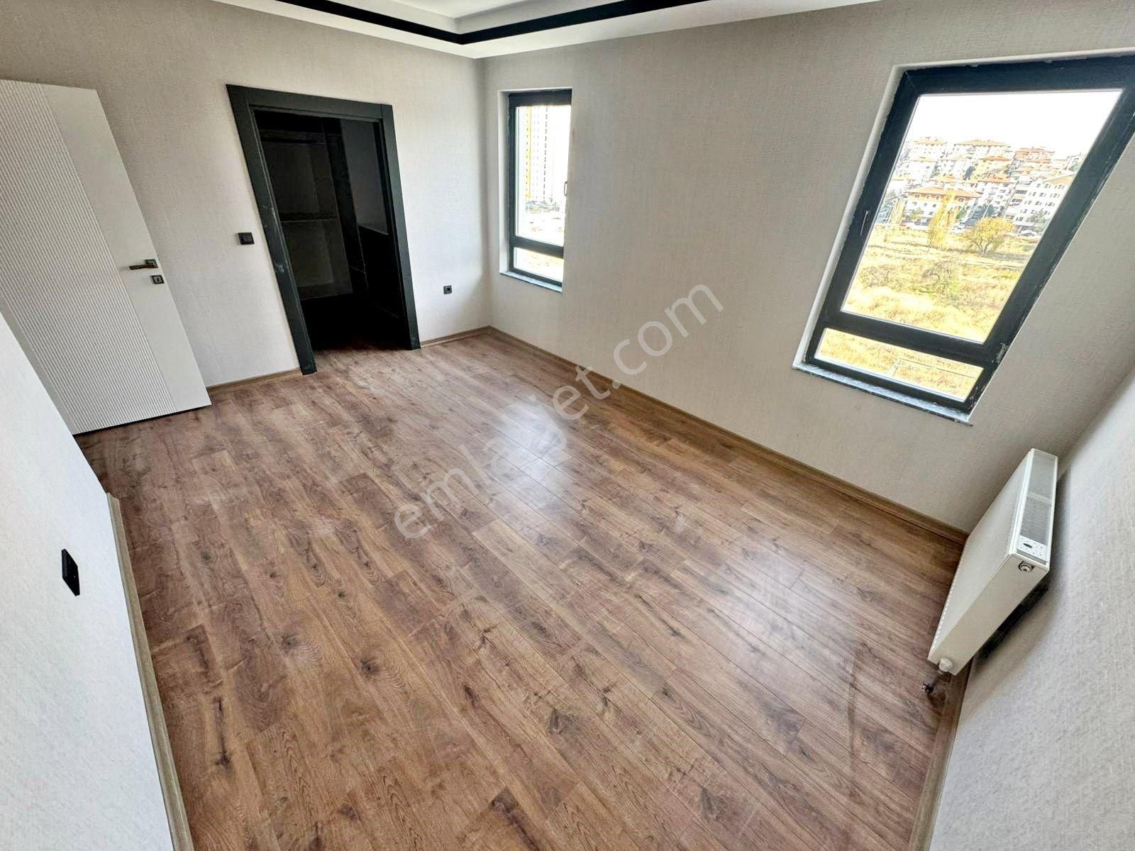 Gold Emlak'tan Ovacık Merkezde Bulvar Yakını Sitede Uygun Fiyata Katta Acil Satılık 4+1 Daire - Görsel 20