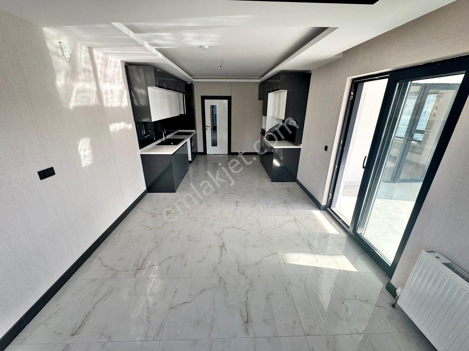 Gold Emlak'tan Ovacık Merkezde Bulvar Yakını Sitede Uygun Fiyata Katta Acil Satılık 4+1 Daire - Görsel 4