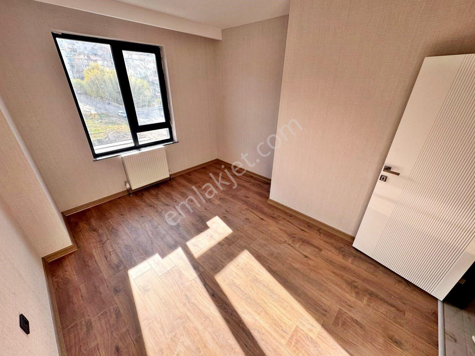 Gold Emlak'tan Ovacık Merkezde Bulvar Yakını Sitede Uygun Fiyata Katta Acil Satılık 4+1 Daire - Görsel 22