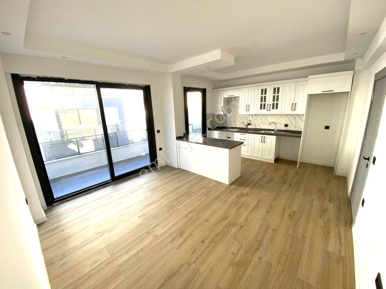 🟥aktif'ten Burhaniye 'de Satılık Konumu İle Mest Olacağınız 1+1 Ön Cephe Geniş Daire🛑🛑