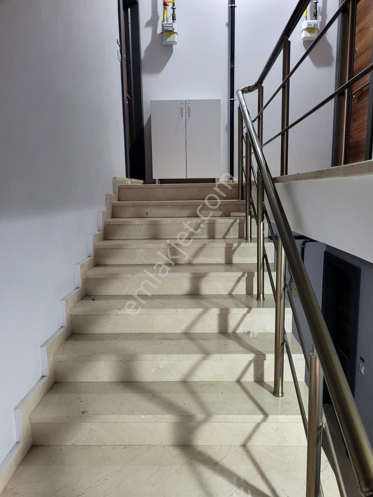 Tekeler Kuzey Terminal Yakını Kiralık Yerden Isıtmalı 3+1 Arakat Daire - Görsel 9