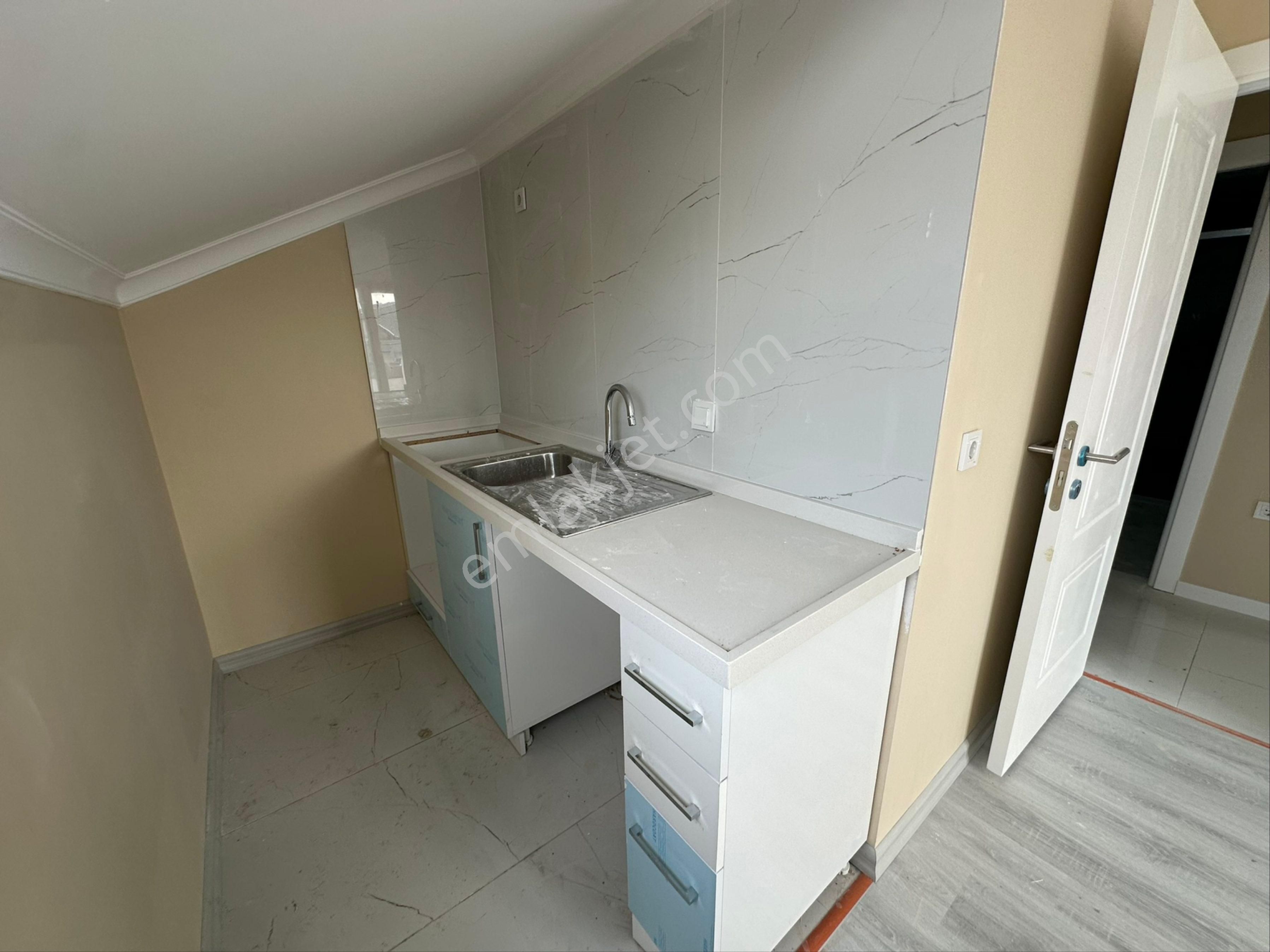 Bahçelievler Mahallesinde Dubleks Sıfır Binada 3+1 Kiralık Daire - Görsel 22