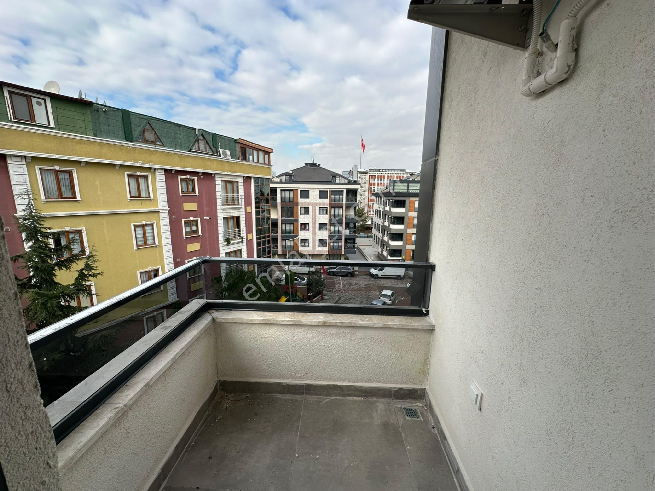 Bahçelievler Mahallesinde Dubleks Sıfır Binada 3+1 Kiralık Daire - Görsel 5