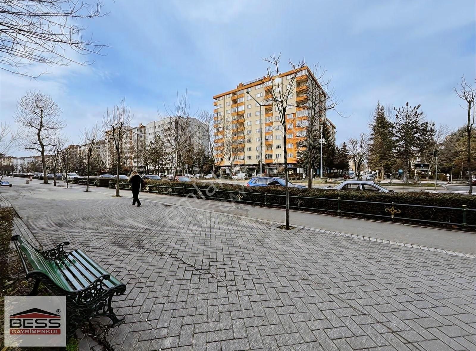 Bess'den Vişnelik'te Atatük Bulvarı Üzeri Devren Kiralık İş Yeri - Görsel 21