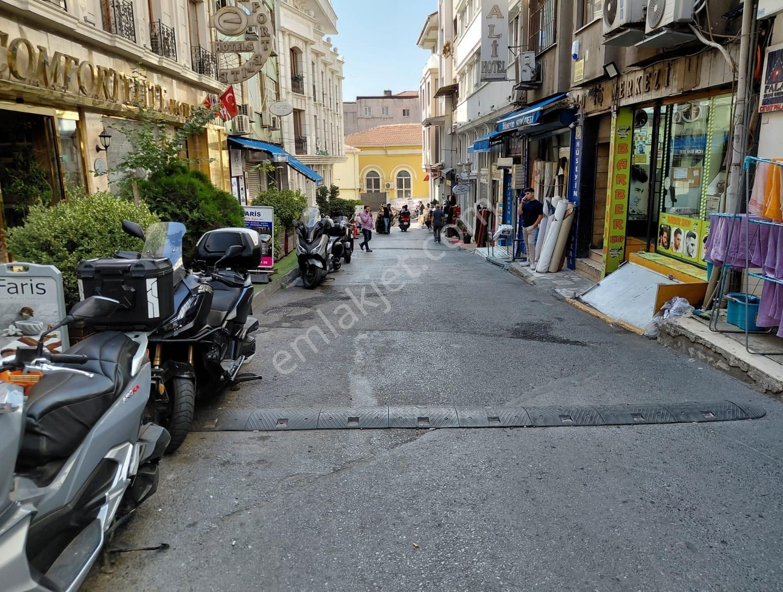 Beyazıt Kapalıçarşıya Yakın 280 M2 Her Sektöre Uygun Mağza - Görsel 5