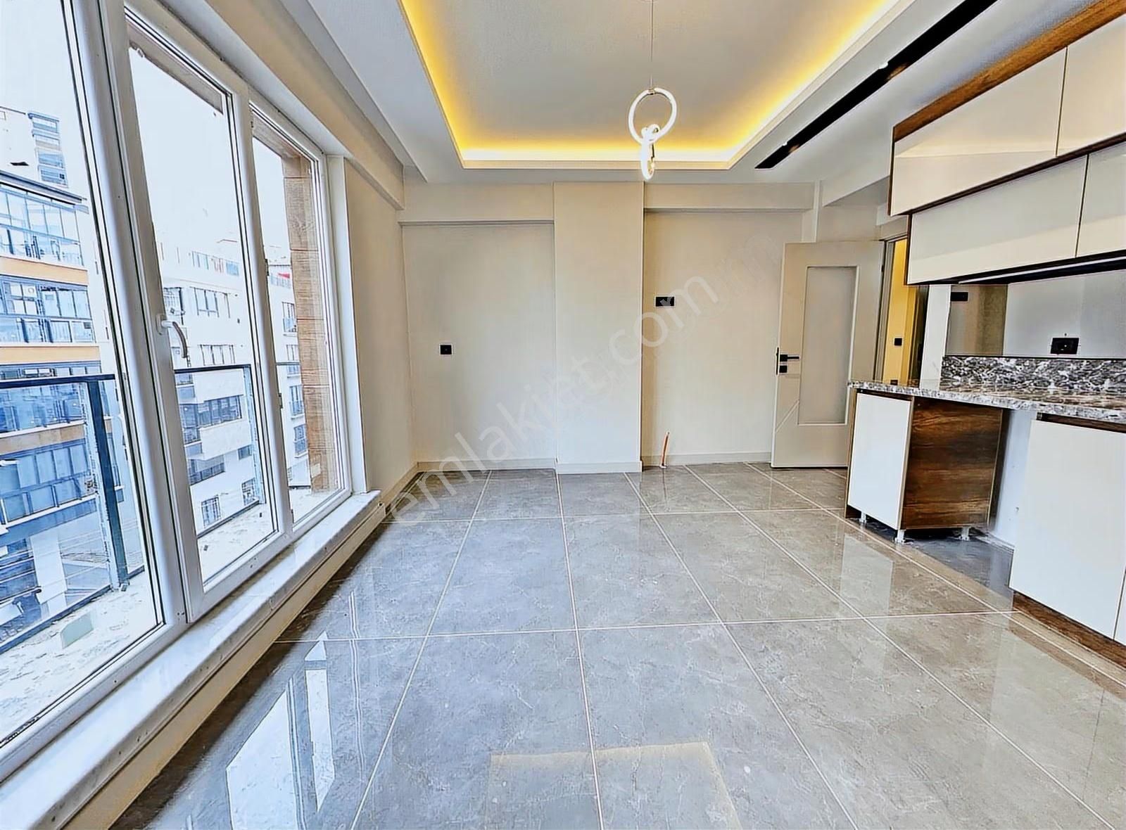 Keçiören'de_geniş_daire_arayanlara_site_konseptli_2_banyolu_3+1_ - Görsel 2