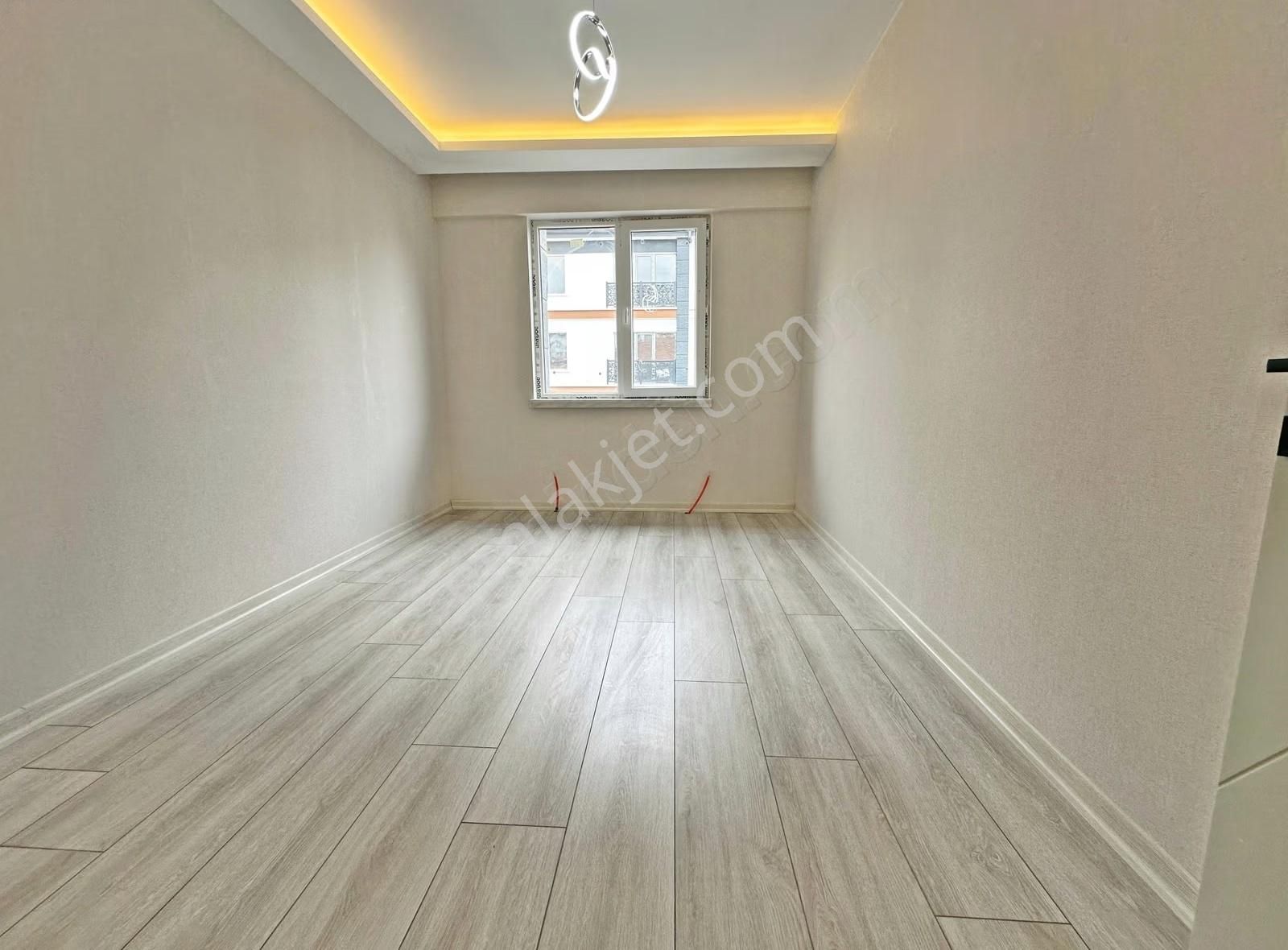 Keçiören'de_geniş_daire_arayanlara_site_konseptli_2_banyolu_3+1_ - Görsel 8