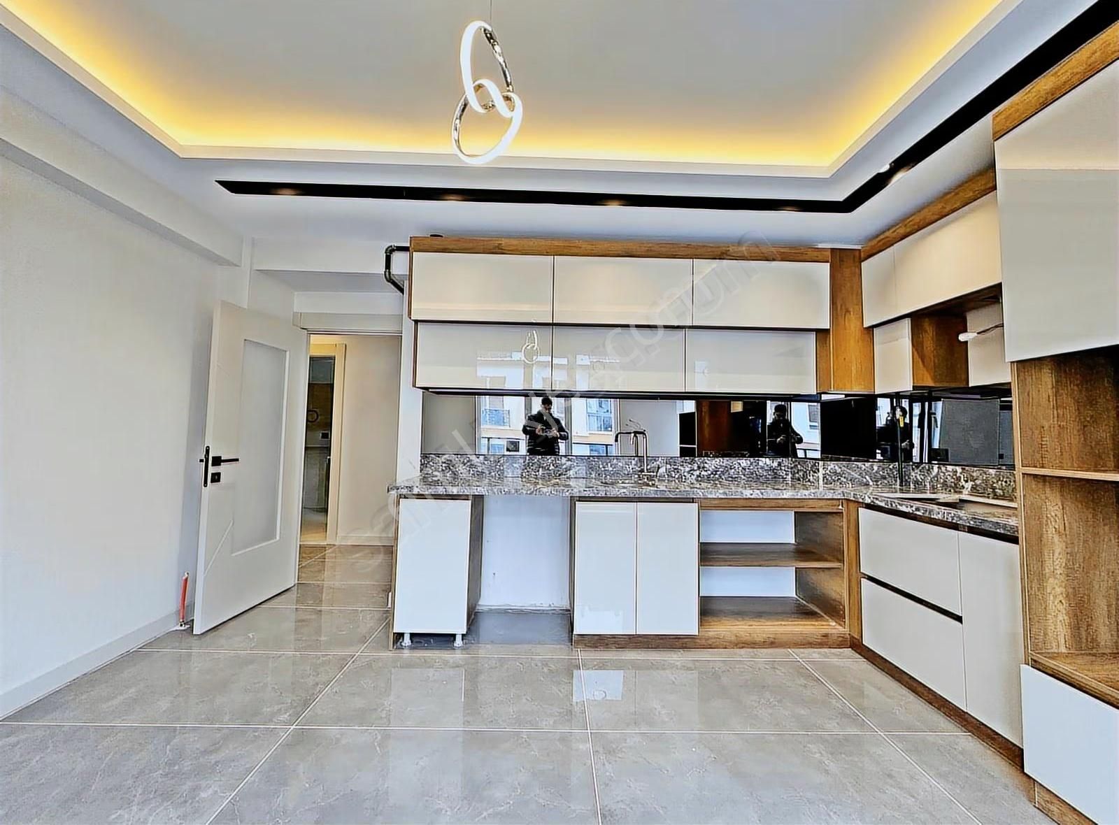 Keçiören'de_geniş_daire_arayanlara_site_konseptli_2_banyolu_3+1_ - Görsel 21