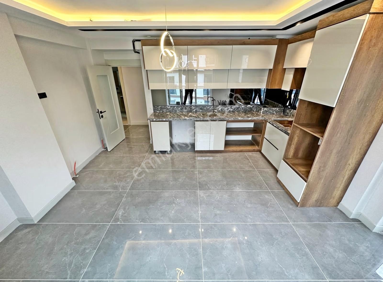 Keçiören'de_geniş_daire_arayanlara_site_konseptli_2_banyolu_3+1_ - Görsel 24