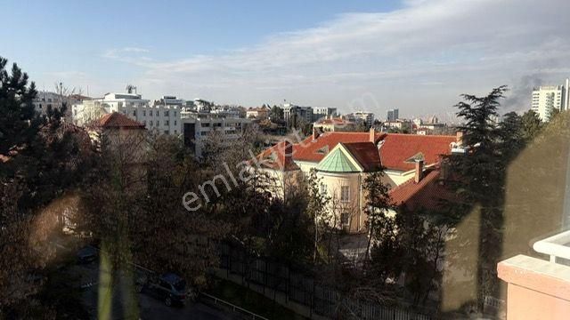 Çankaya İlbank Sitesinde 3+1 Manzaralı Prestijli Lokasyonda Satılık Daire