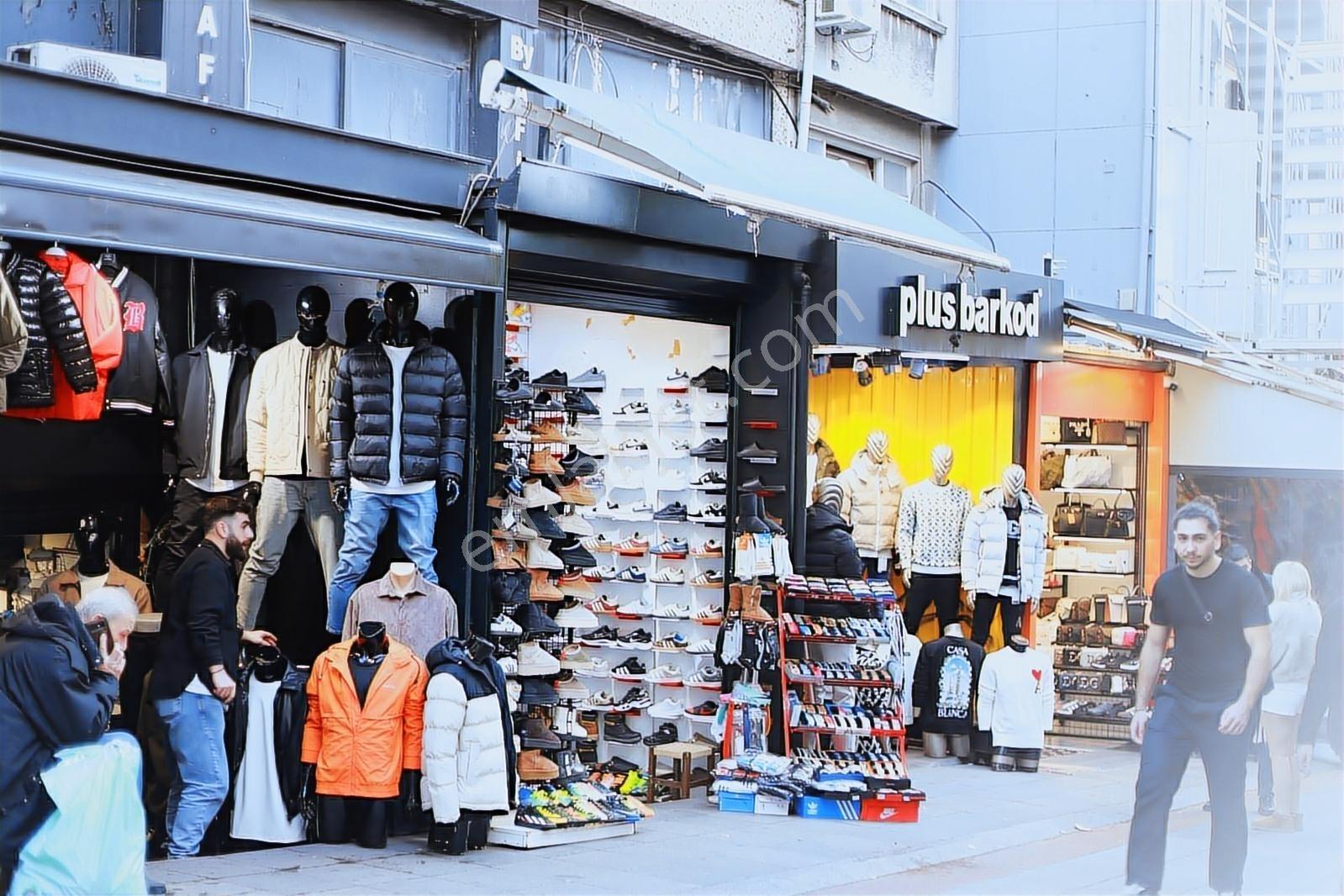 Kadıköy Çarşıda Ticaretin Merkezi Harika Konumda Satılık Dükkan - Görsel 24