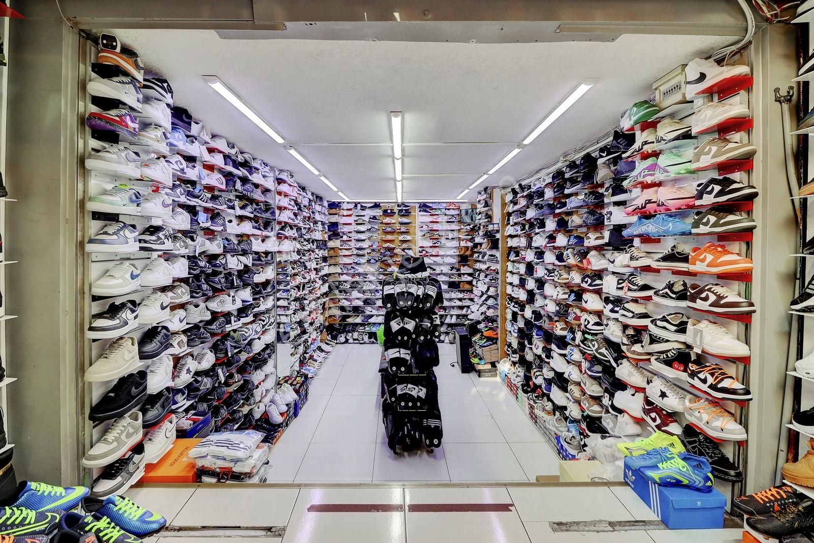 Kadıköy Çarşıda Ticaretin Merkezi Harika Konumda Satılık Dükkan - Görsel 18