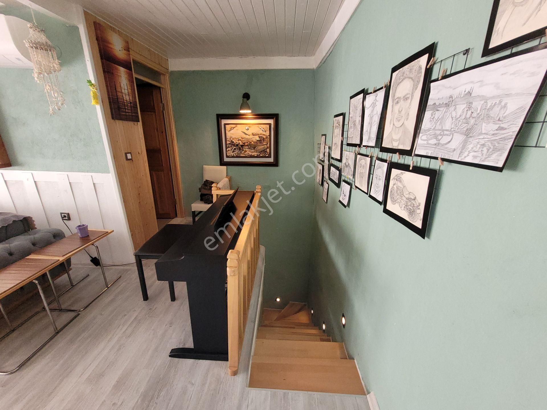 Restore Edilmiş İç Bahçeli Rum Evi - Görsel 21