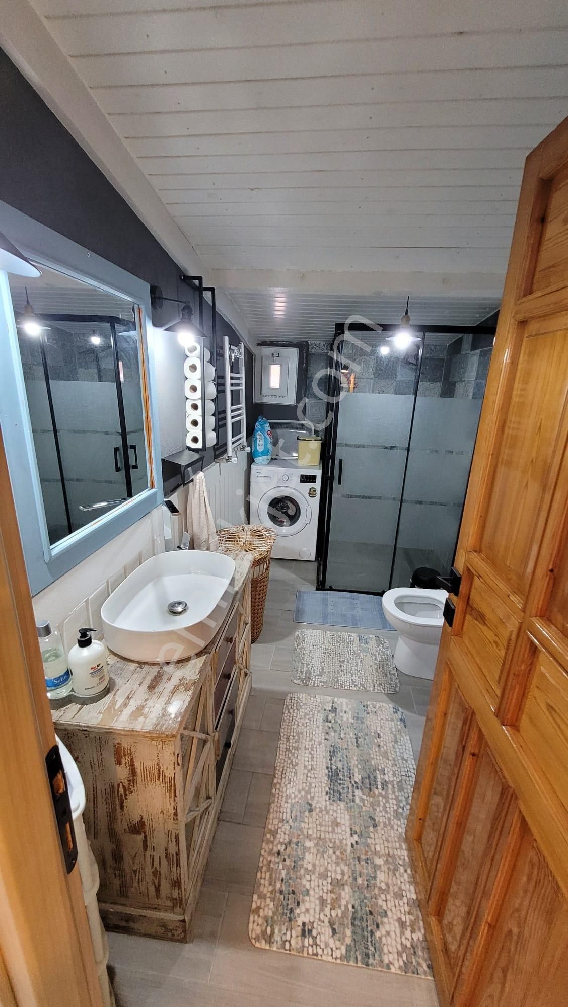 Restore Edilmiş İç Bahçeli Rum Evi - Görsel 31