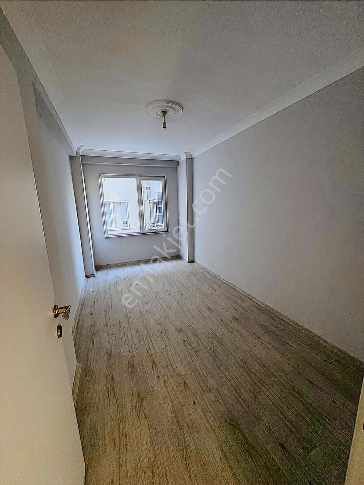 Tarım Kenti Karacabeyde Merkezi Balkonlu Yeni 3+1 Kombili Fırsat - Görsel 13