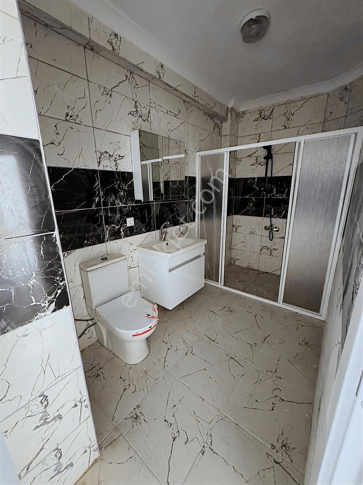 Tarım Kenti Karacabeyde Merkezi Balkonlu Yeni 3+1 Kombili Fırsat - Görsel 18