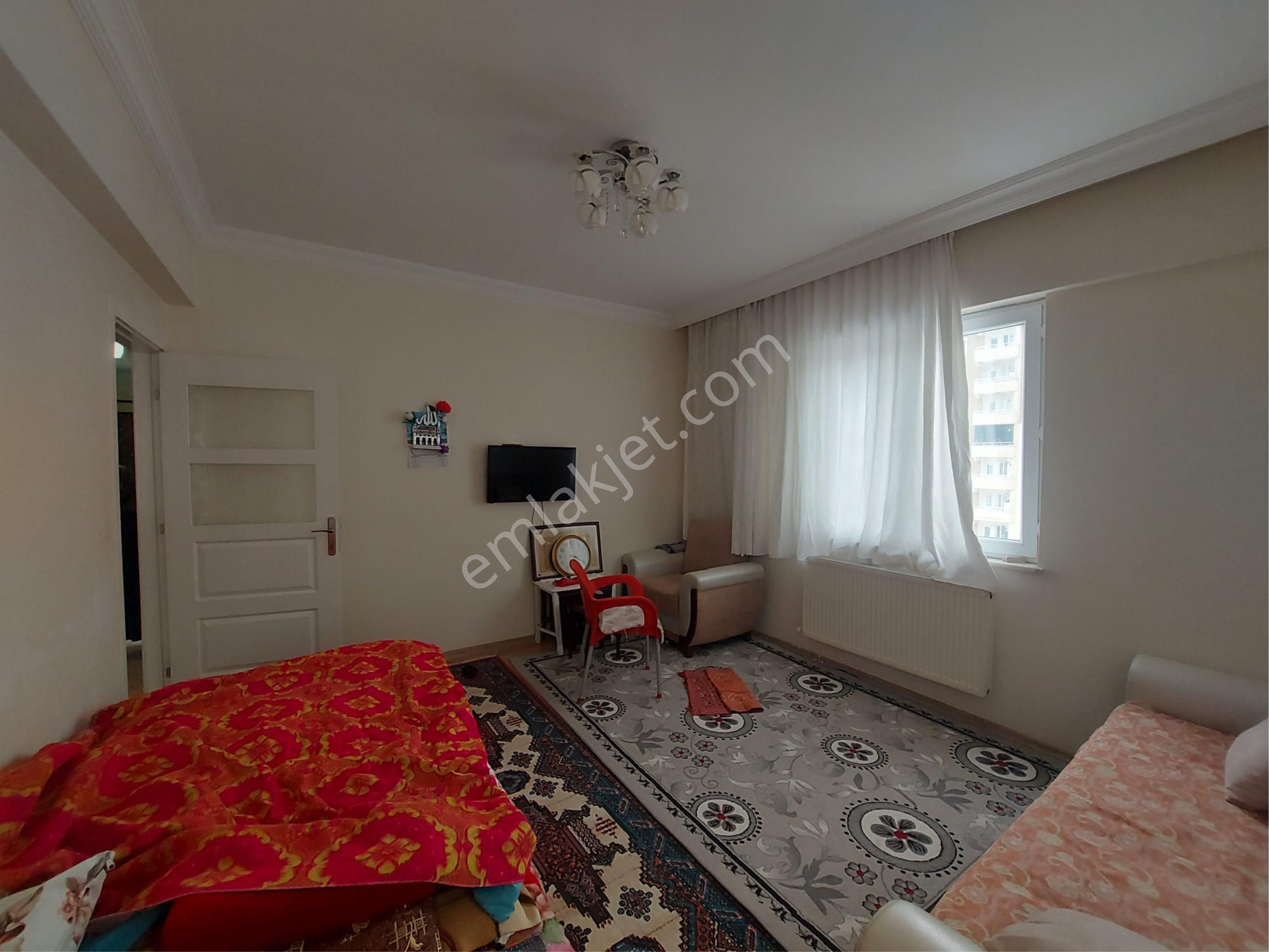 Çözüm Emlak'tan Satılık 2+1 Şahintepe Mahallesinde Daire - Görsel 8