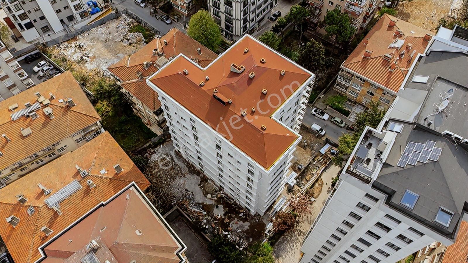 Feneryolu Şehir Kahya Sokak'ta Özel Projede 2+1 Satılık Daire - Görsel 2