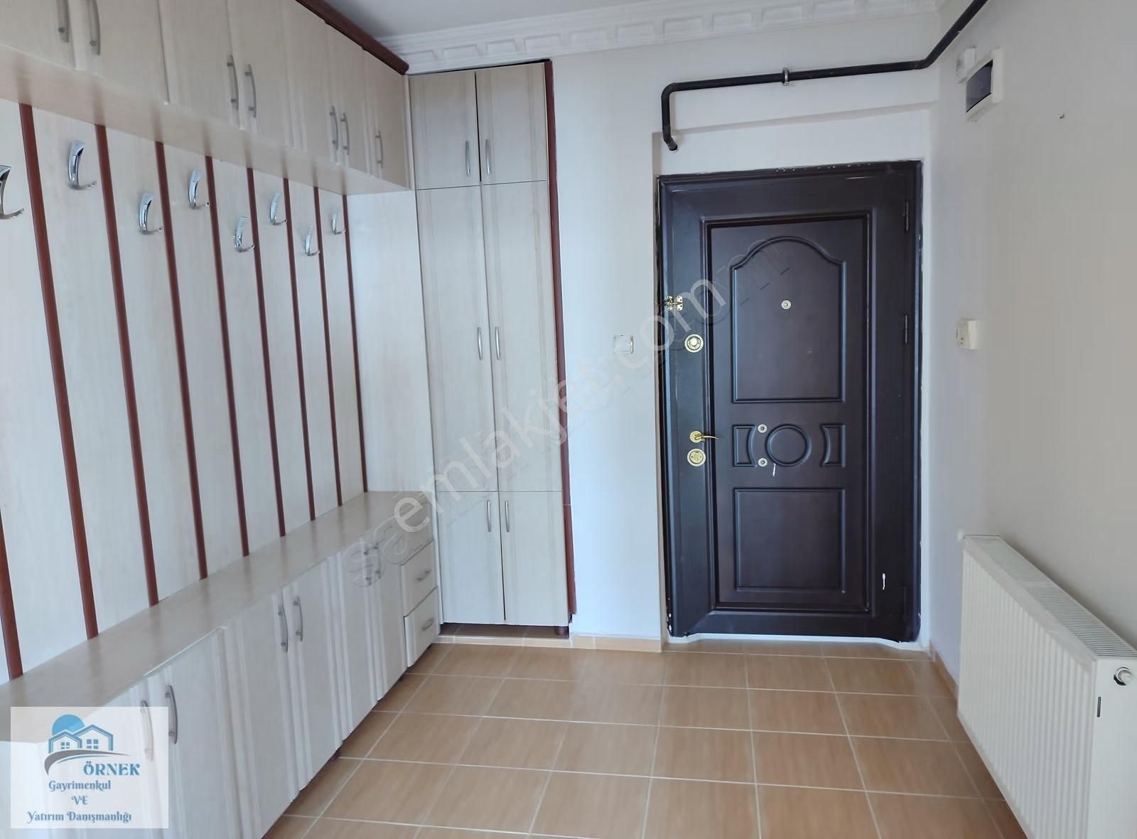 Cumhuriyet Mah. Koç İ.okulu Üstü Kiralık 4+1 Ara Kat Daire - Görsel 10
