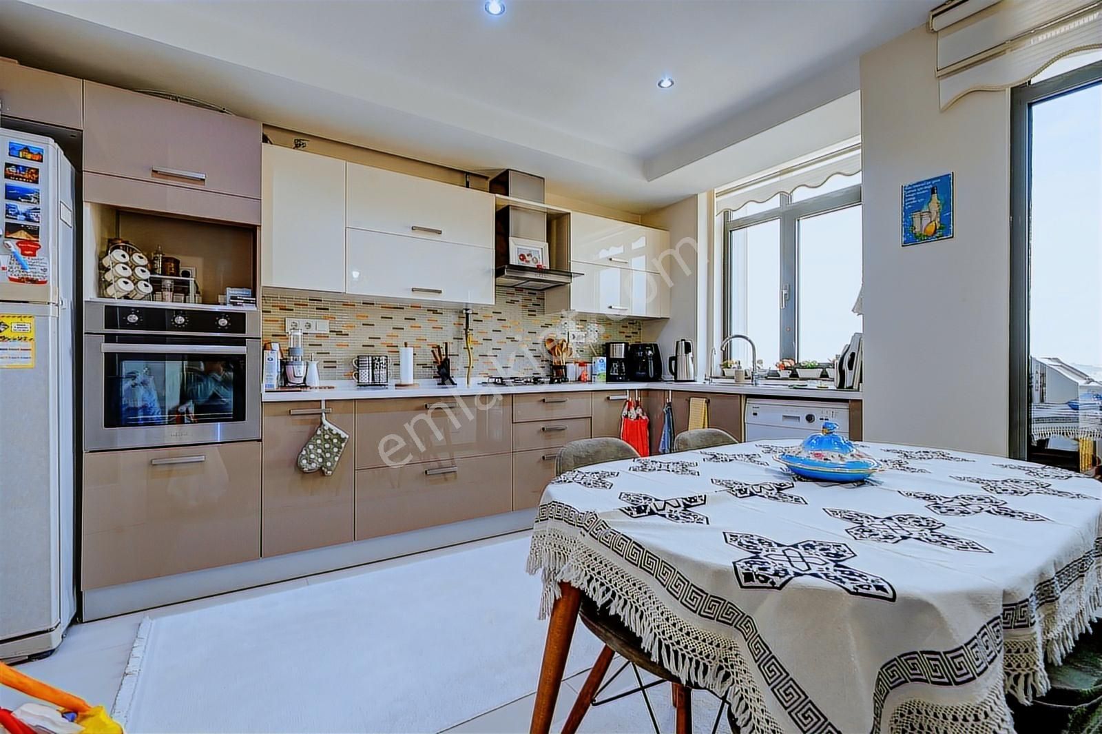 Kartal Vadi Kule'de, Satılık, Full Deniz Manzaralı, 3+1 Daire - Görsel 23