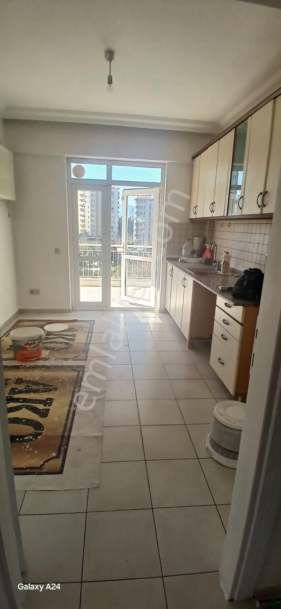 Meydankavağı'nda Geniş 4+1 Kiralık - Görsel 11