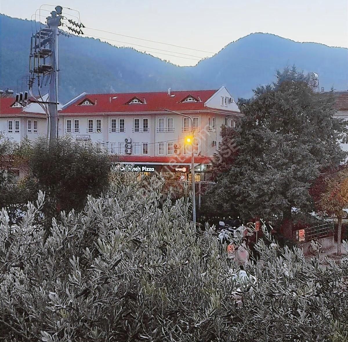 Tuzla Da 3m Migros Yanında 3+1 Arakat Kiralik Daire