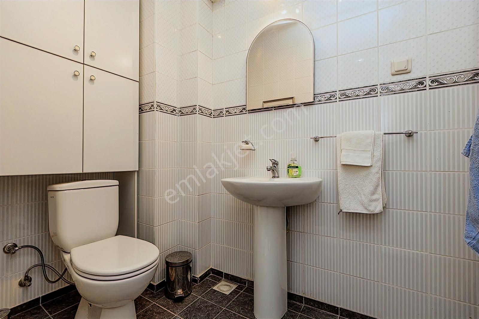 Çengelköy 'de Eşsiz Ve Kesintisiz Boğaz Manzaralı Satılık Daire - Görsel 11